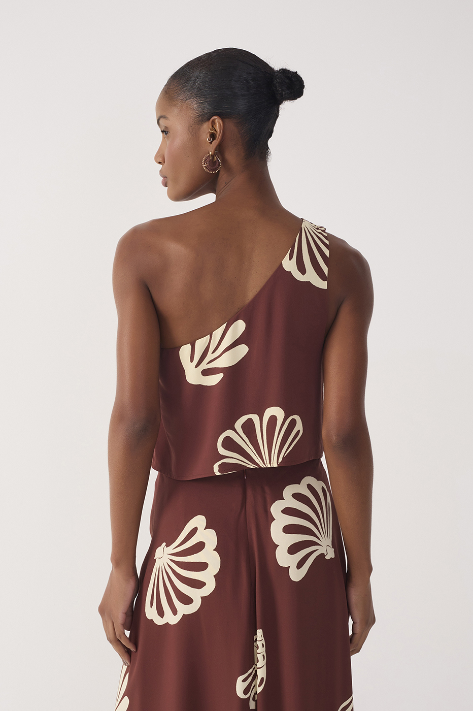Brown Mares One-Shoulder Asymmetrical Blouse_5