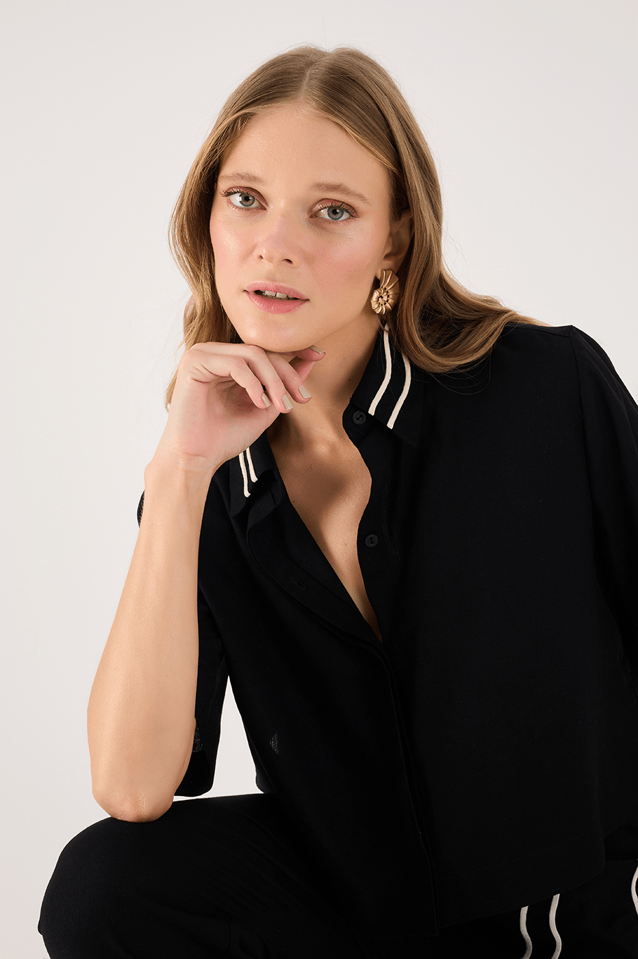 Sianinha-Embroidered Linen Shirt