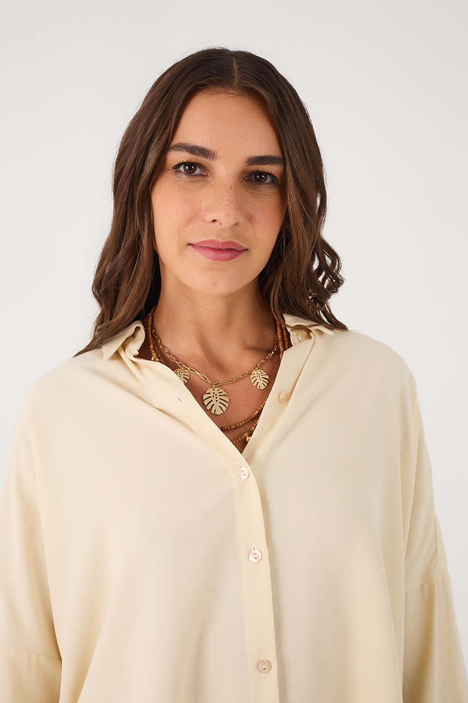 Off White Dropped Shoulder Shirt_4