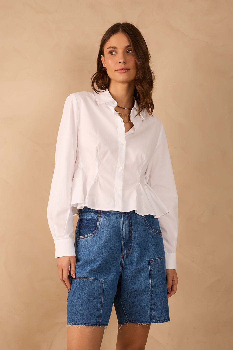 White Collared Buttoned Pleats Peplum Shirt_1