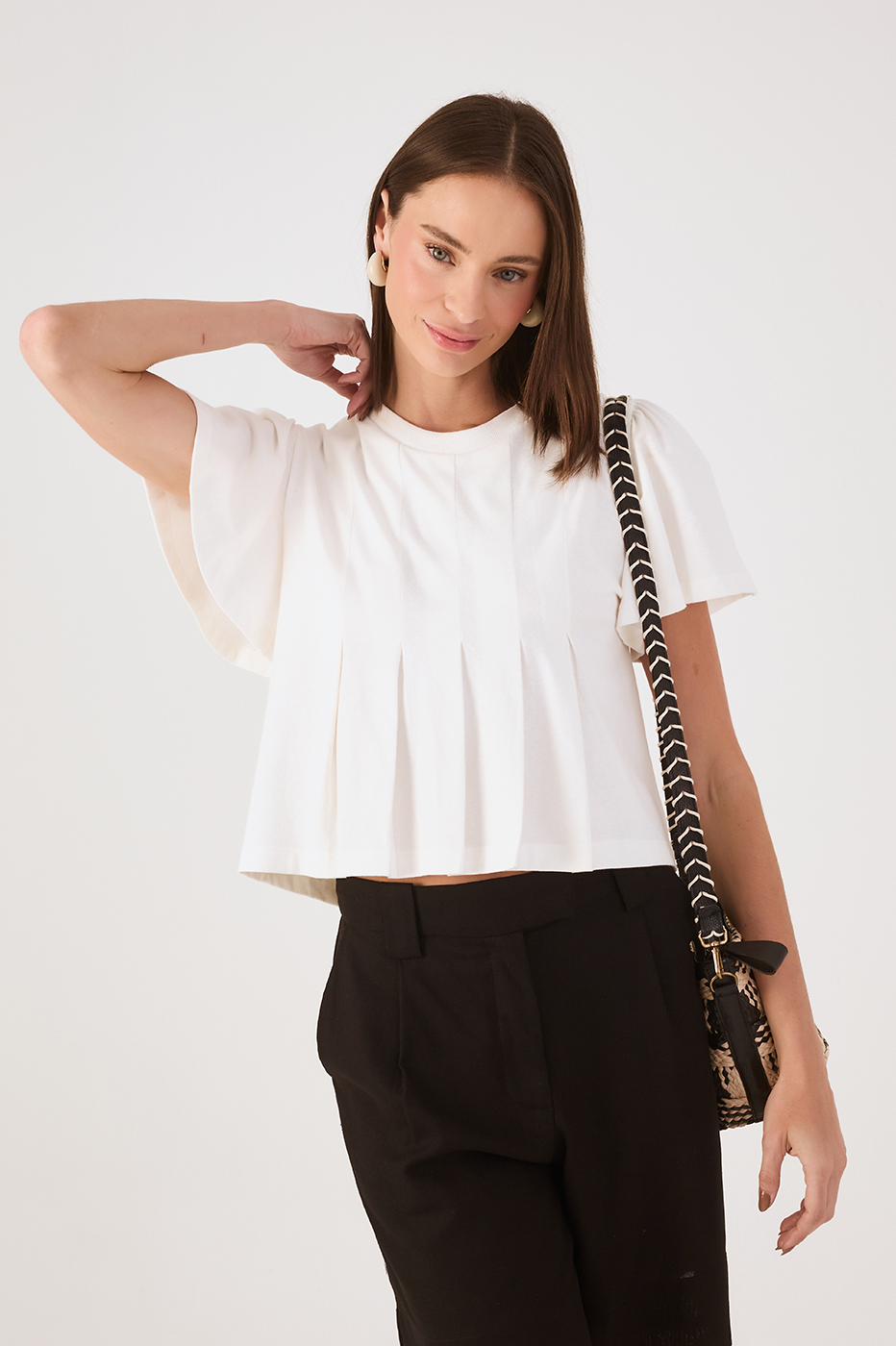 Off-White Pleats Crew Neck Short Sleeve Blouse_2