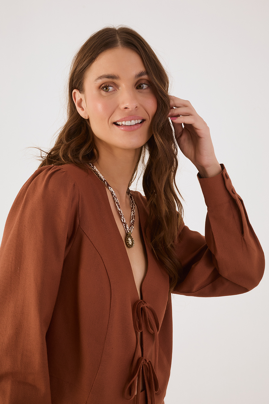 Brown Mate V Neck Front Ties Linen Blouse_4