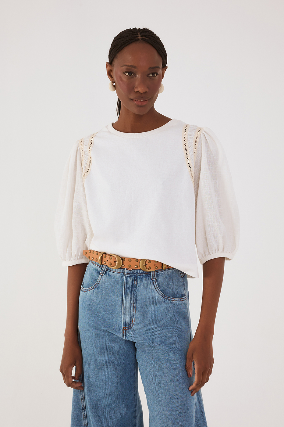 Off-White Crew Neck Lace Puff Sleeve Blouse_2