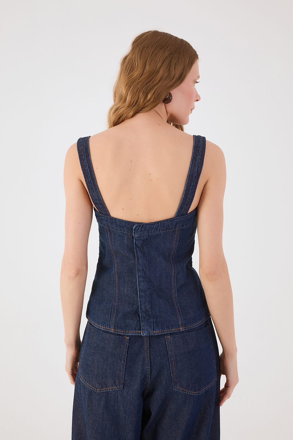 Denim Sweetheart Neckline Sleeveless Top_4