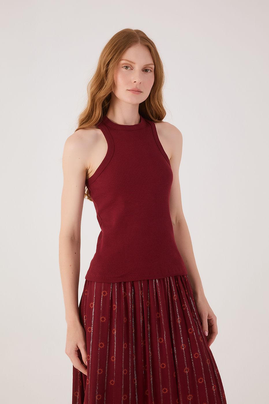 Wine Bossa Crew Neck Ribbed Tank Top_3