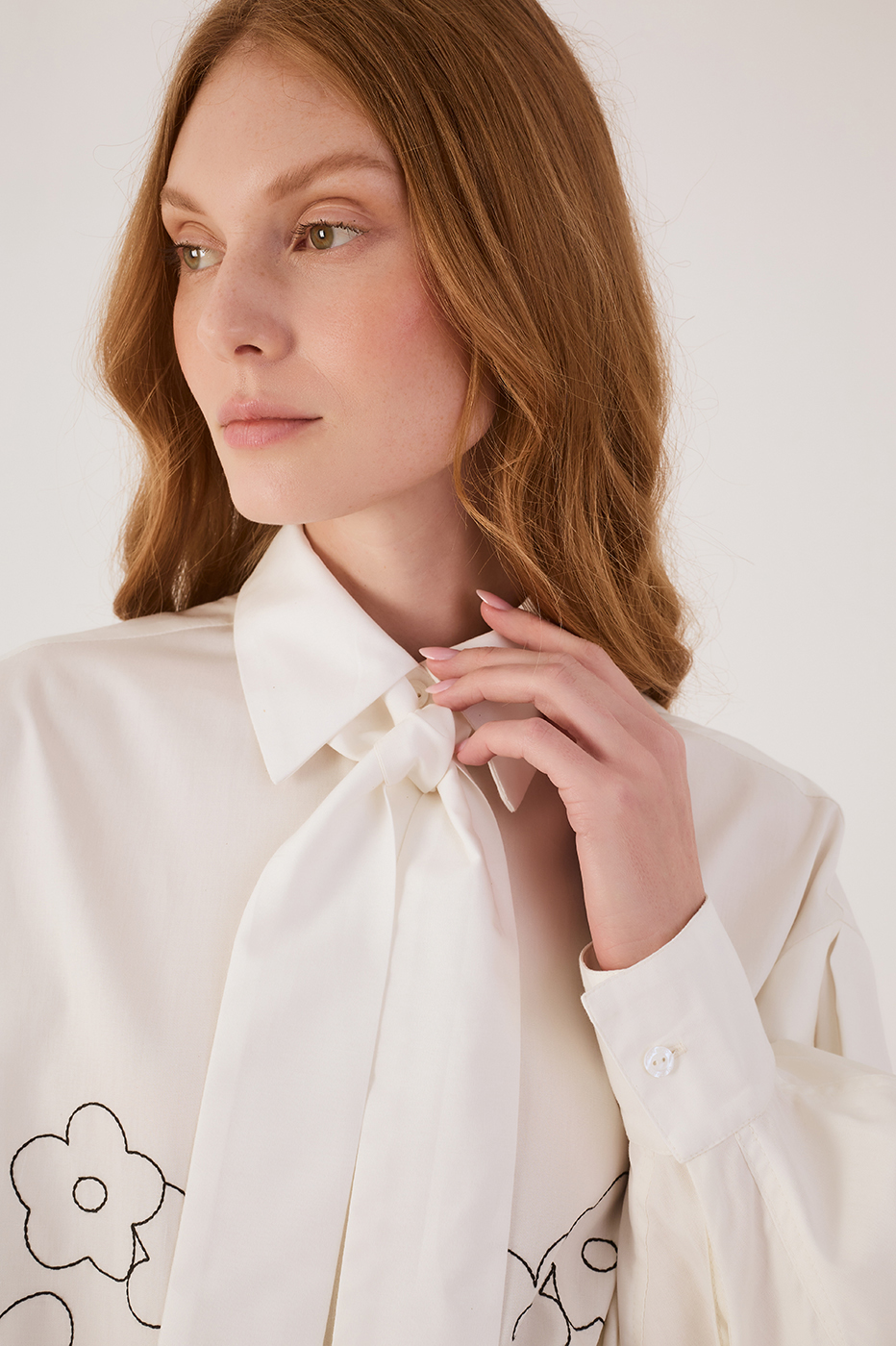 Black Pleated Embroidered Cotton Shir_3