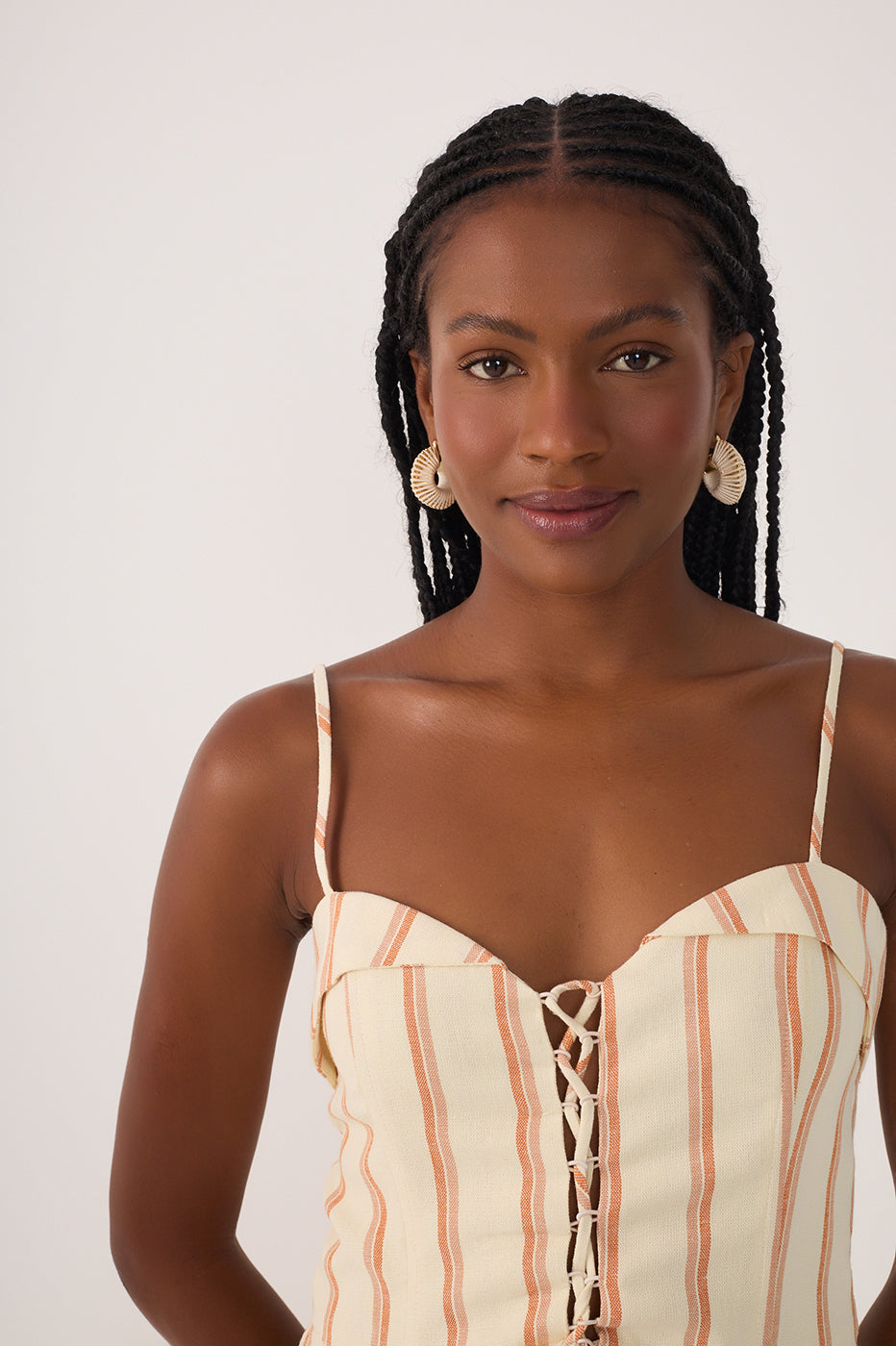 Beige Front Ties Zipper Sleeveless Blouse_4