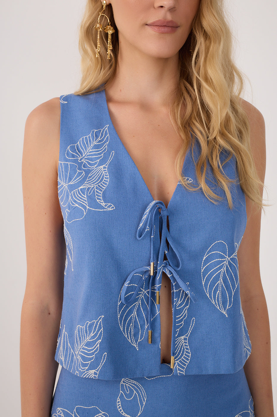 Blue Embroidered V Neck Linen Blouse_4