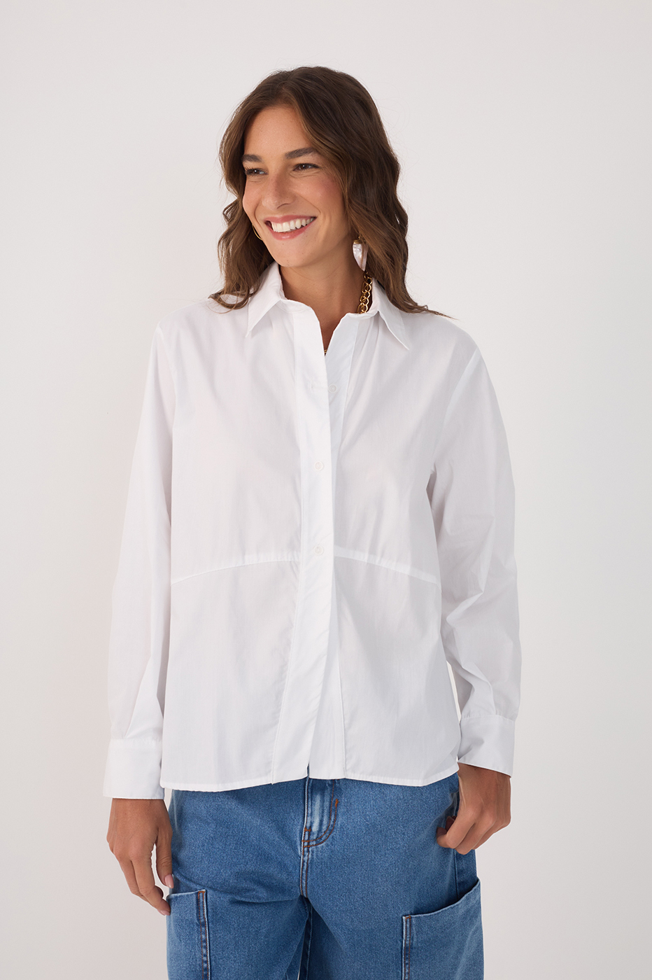 White Collared Buttoned Long Sleeve Shirt_4