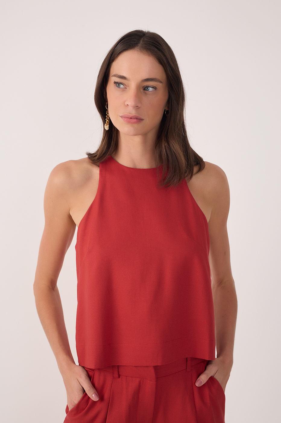 Red Crew Neck Sleeveless Linen Blouse_3