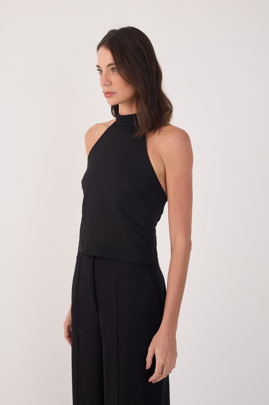 Black Linen Halter Neck Top_3