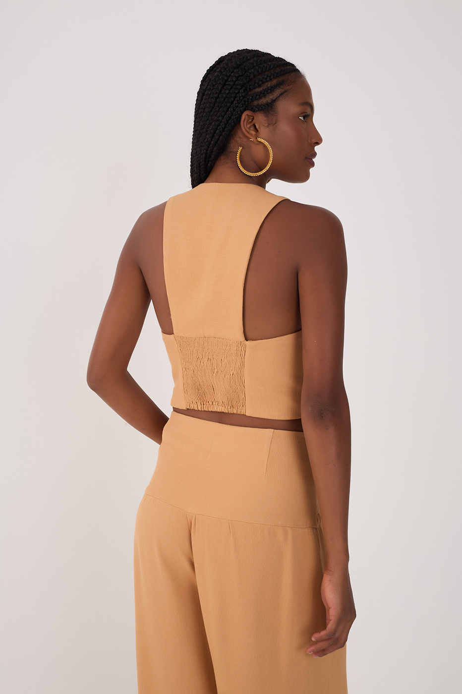 Beige Straight-cut Back Top_5