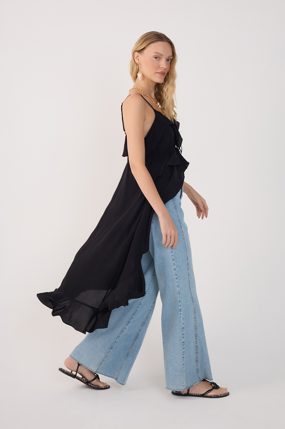 Black Coco Sleeveless Ruffled Crepe Tunic_3