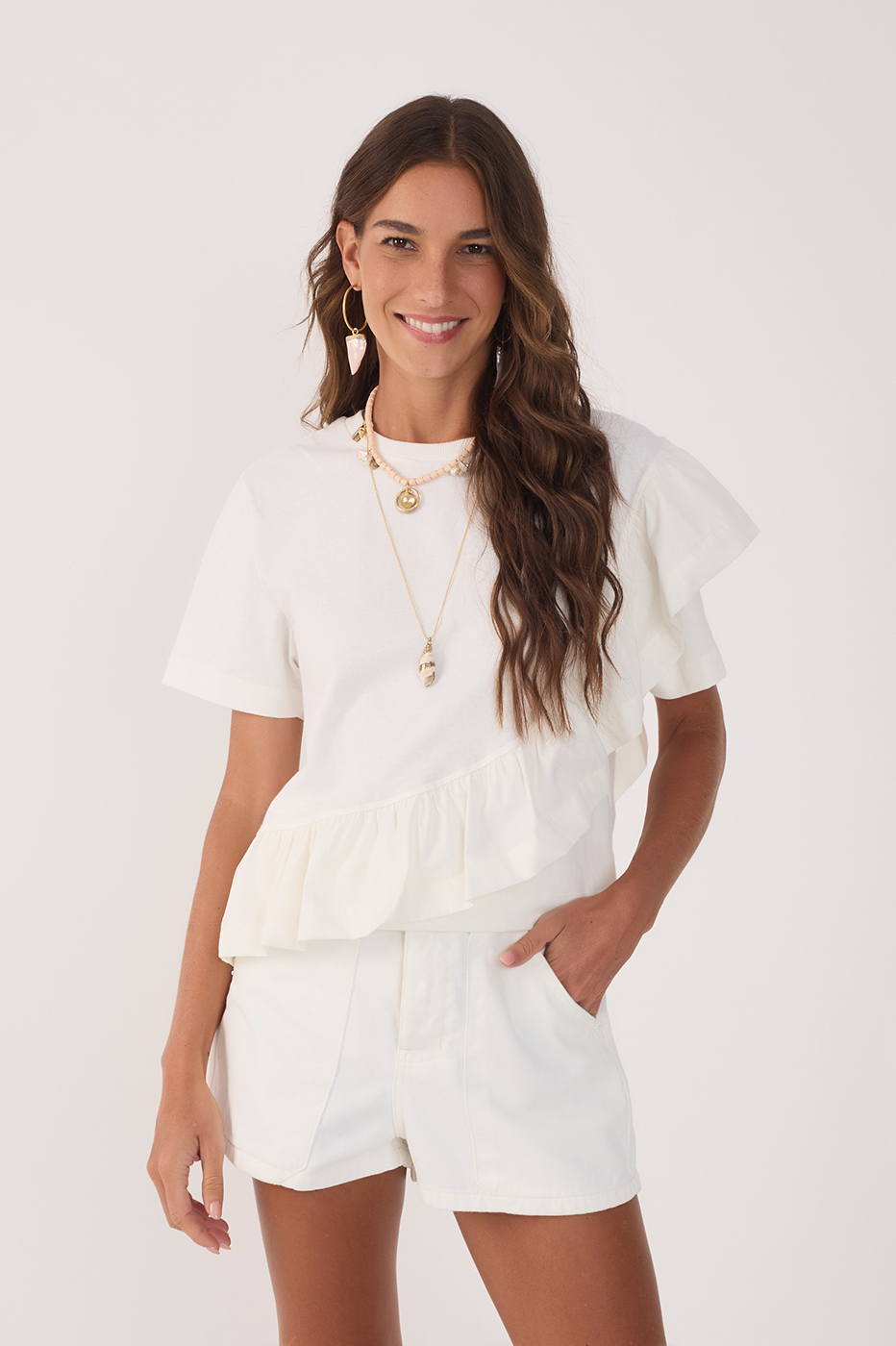 Off-White Crew Neck Short Sleeve Ruffled Blouse_2