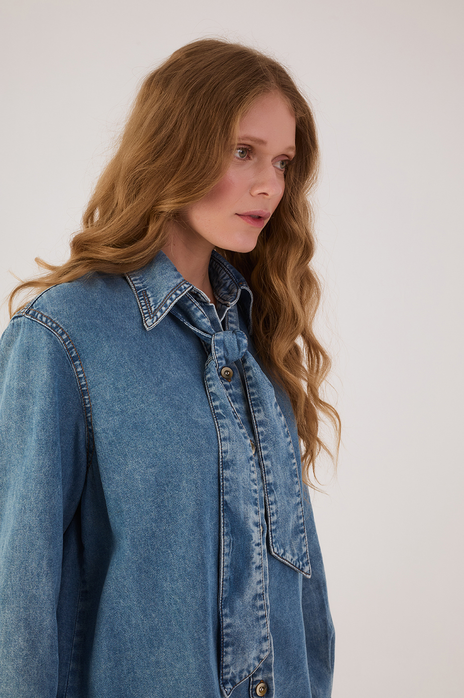 Denim Front Ties Collared Buttoned Shirt_4