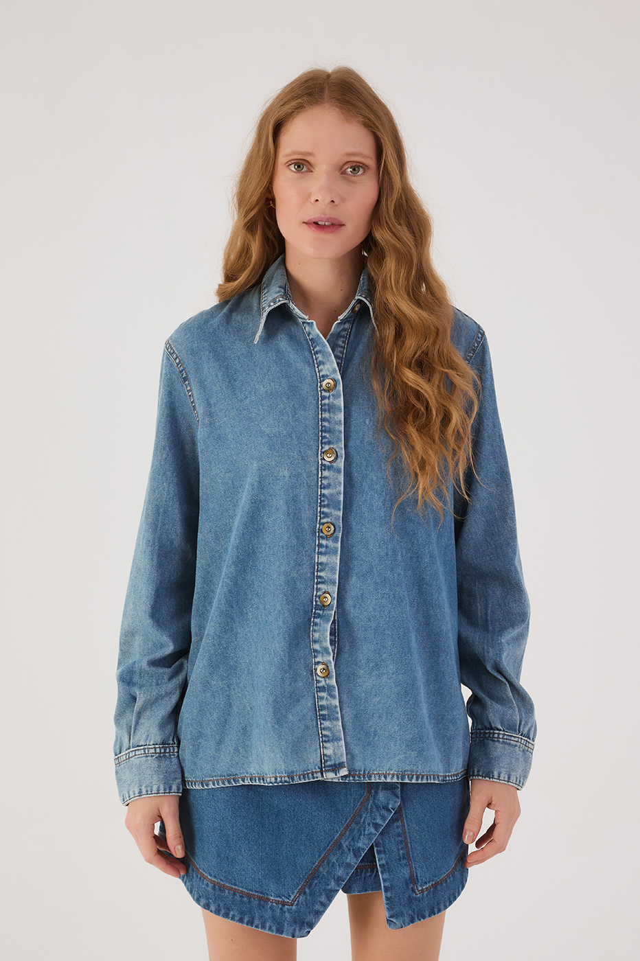 Denim Front Ties Collared Buttoned Shirt_5