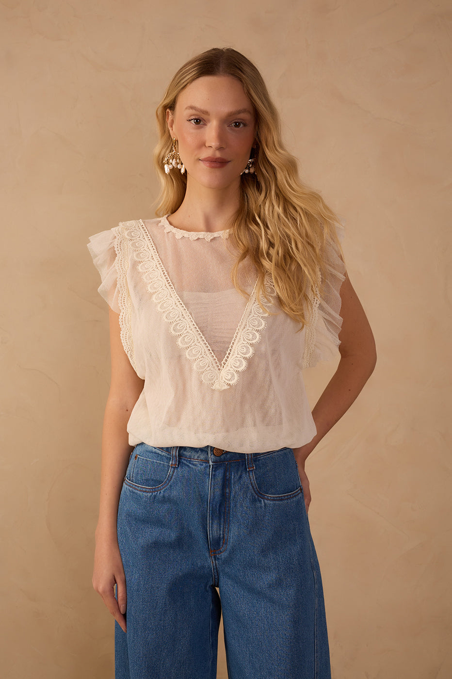 Off-White Crew Neck Lace Tulle Blouse_1