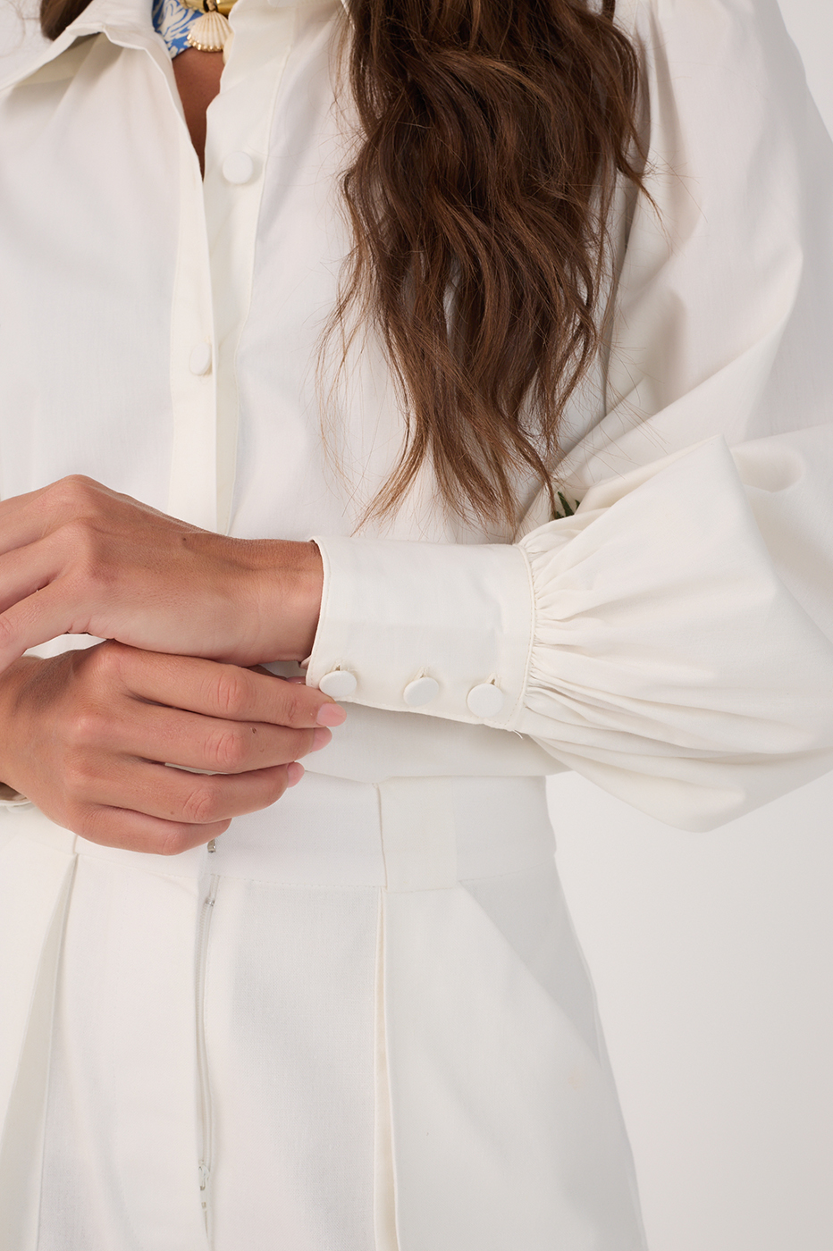 Off White Cotton Begonia Embroidery Blouse