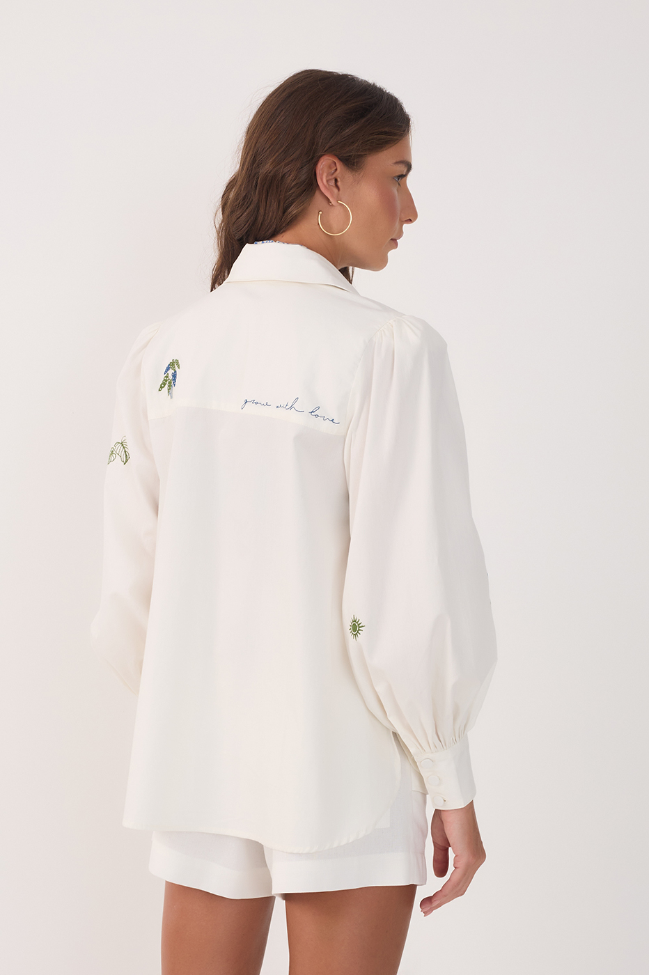 Off White Cotton Begonia Embroidery Blouse_7
