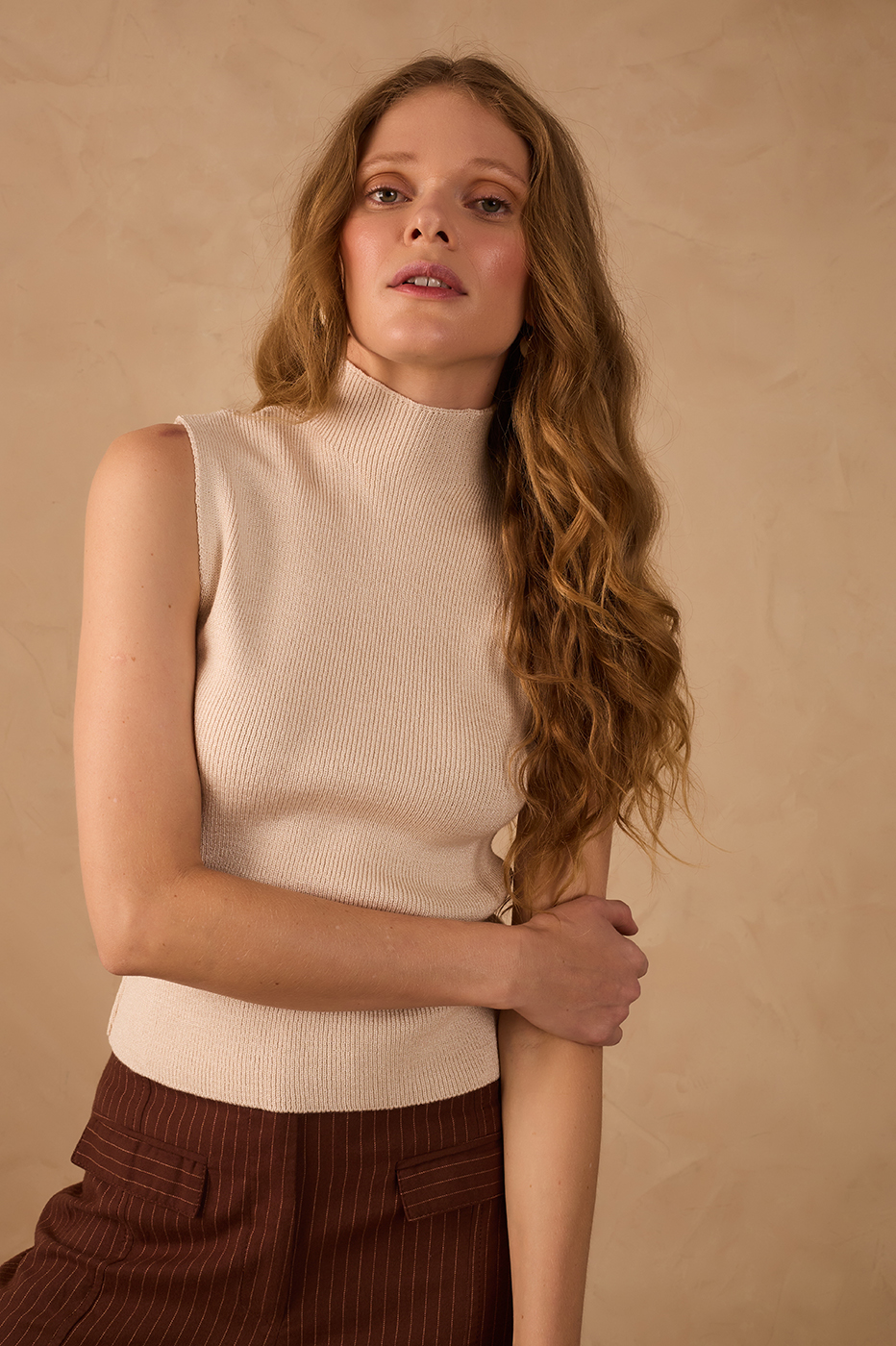 Blue Maritime Sleeveless Tricot Turtleneck_1