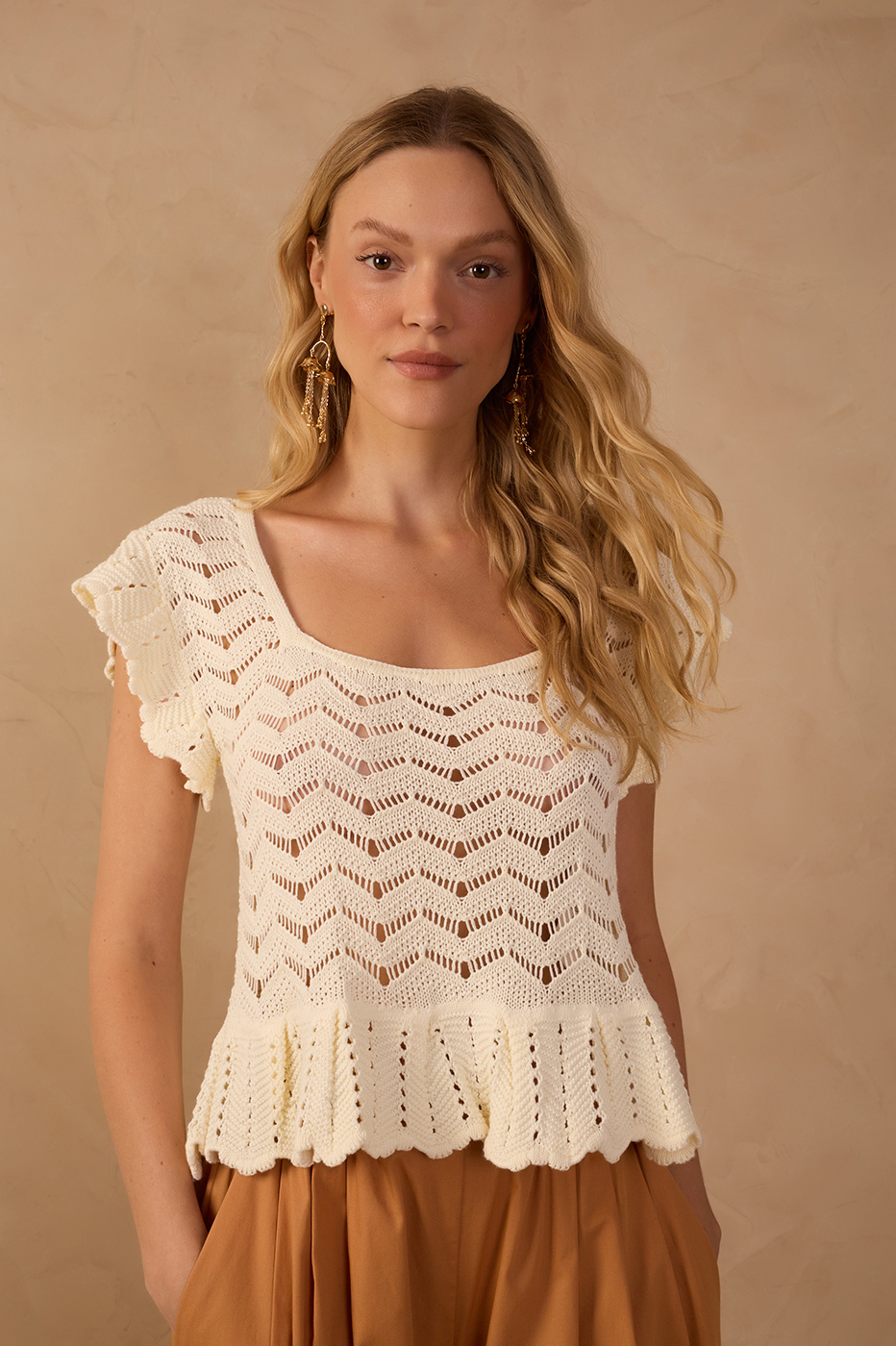 Beige Square Neck Sleeveless Tricot Blouse_1