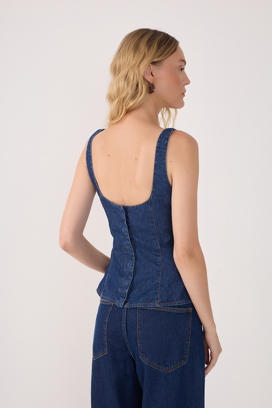 Denim Topstitching Pleats Sleeveless Top