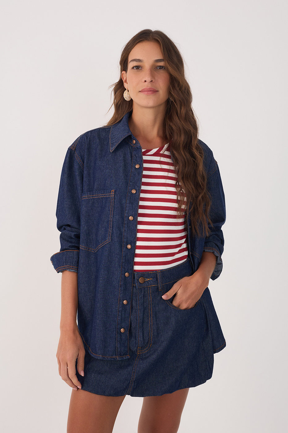 Denim Buttoned Front Pockets Shirt_2