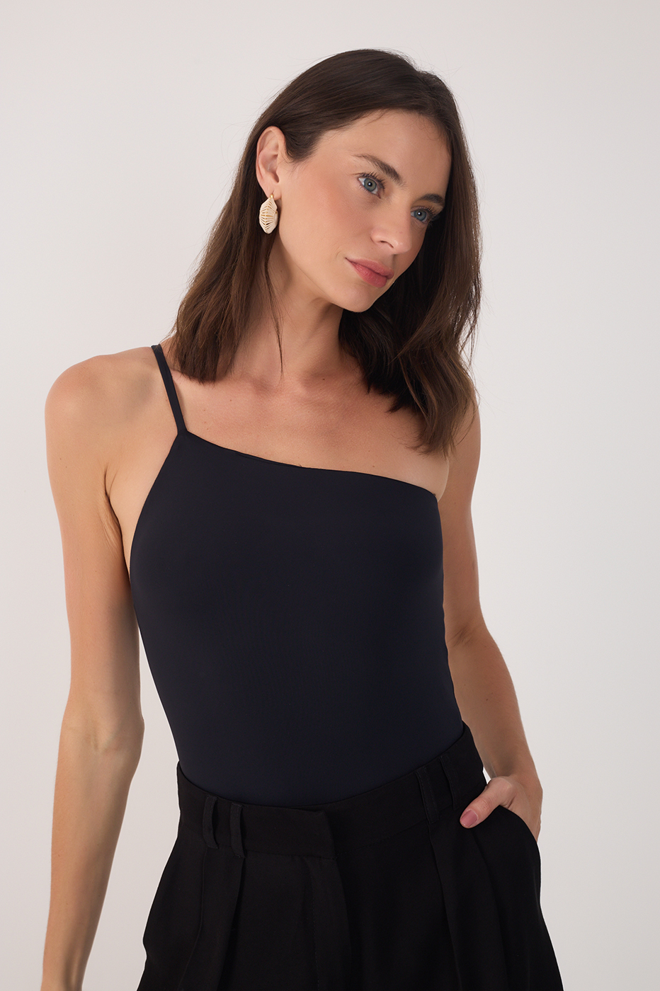 One-Shoulder Fluity Bodysuit_3