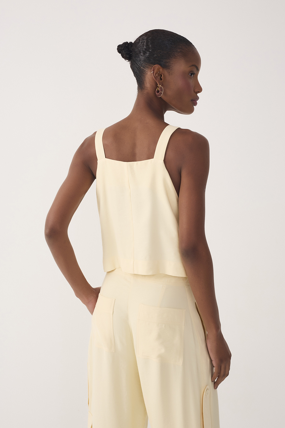 Beige Straight Neck Buckle Strap Blouse_5