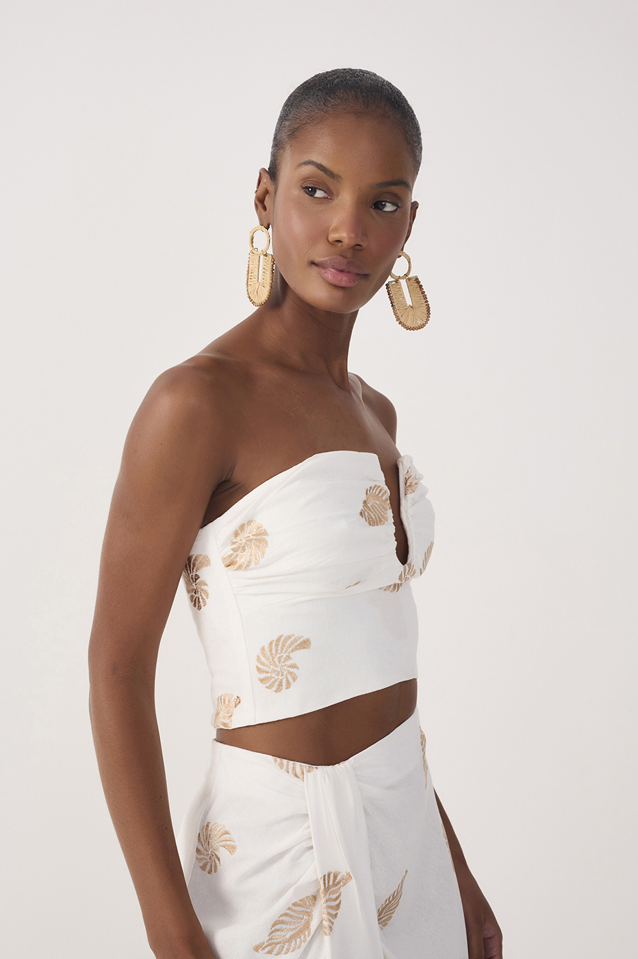 Off-White Embroidered Shell Lurex Linen Blouse_3