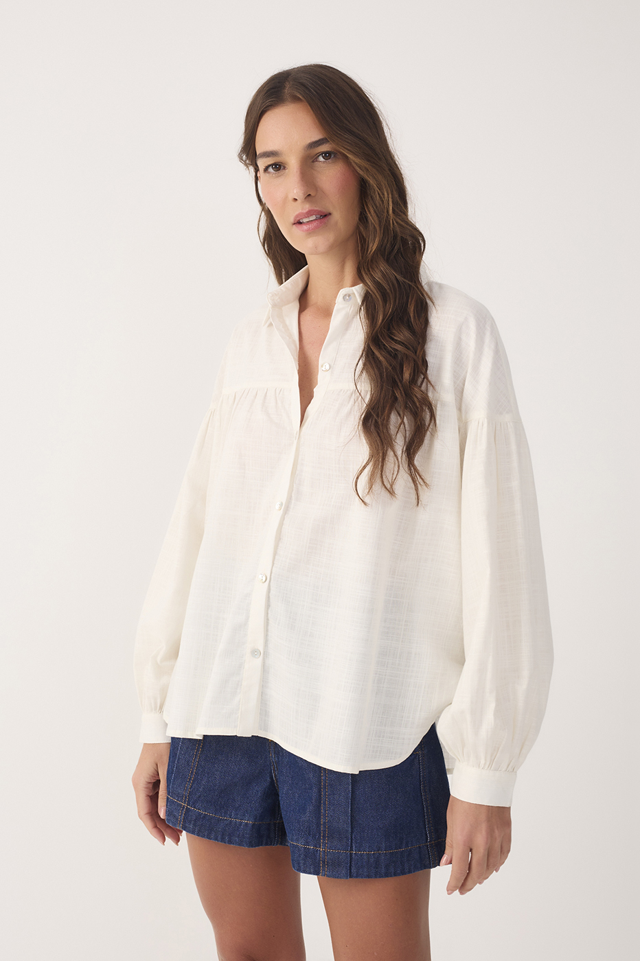 Off-White Collared Buttoned Cotton Shirt_6