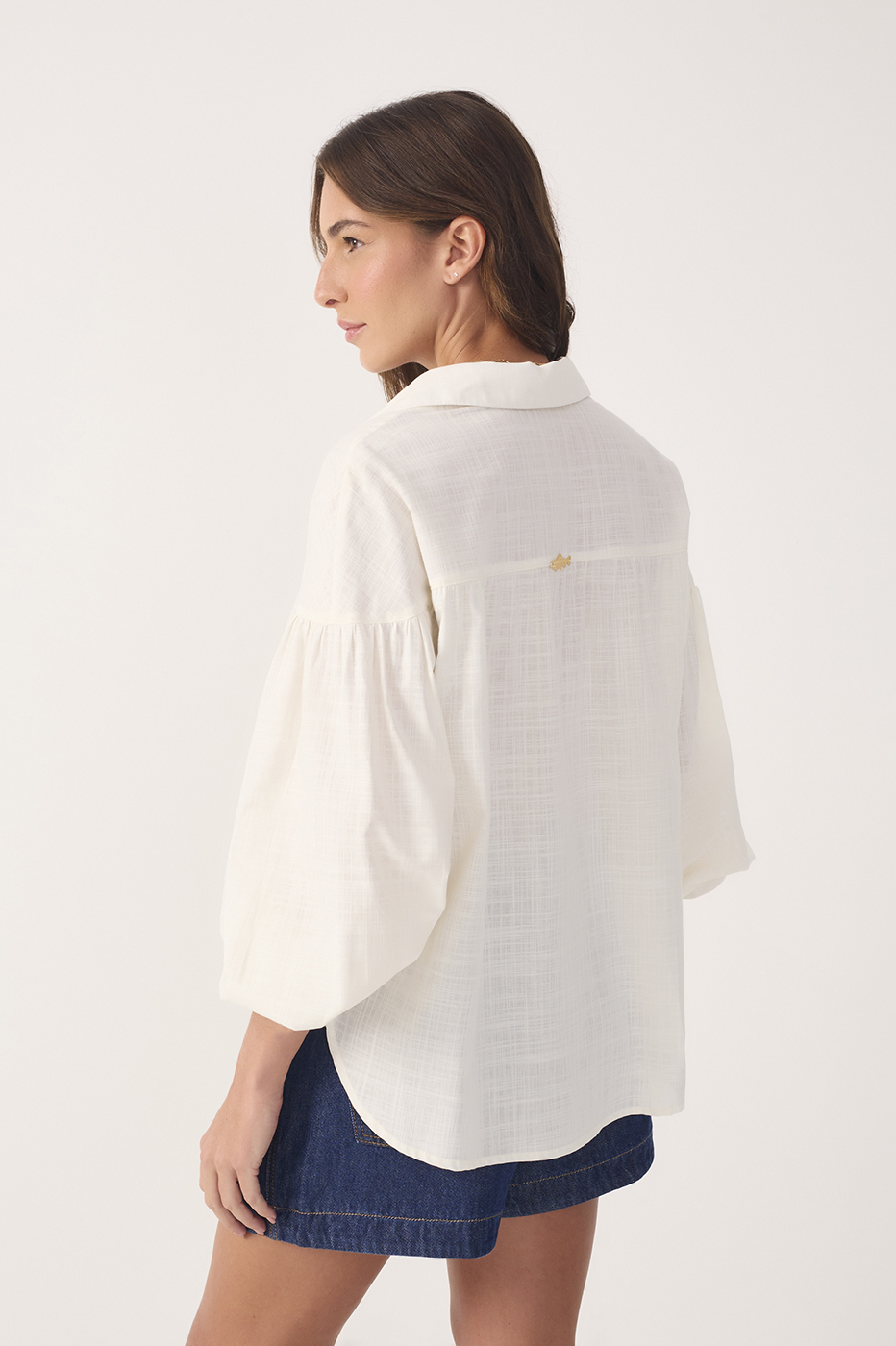 Off-White Collared Buttoned Cotton Shirt_7
