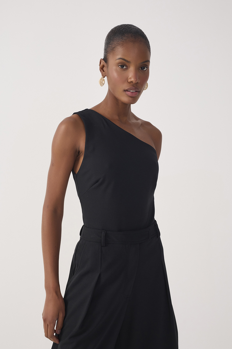 One-Shoulder Tailored Knit Blouse_2
