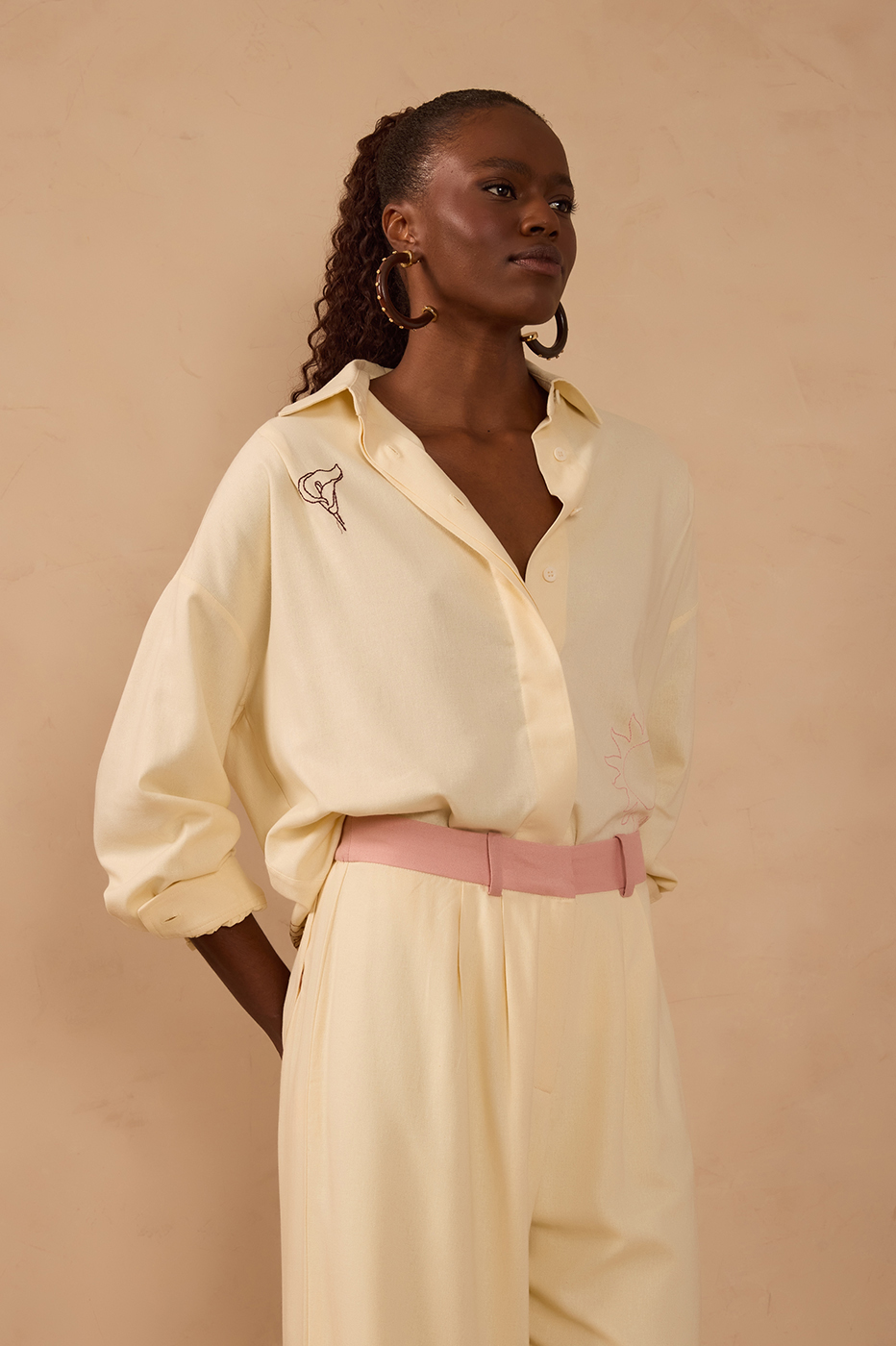 Off-white Embroidered Flora Collared Buttoned Shirt_1
