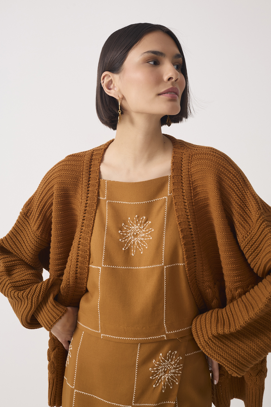 Brown Embroidered Plaid Linen Blouse_2