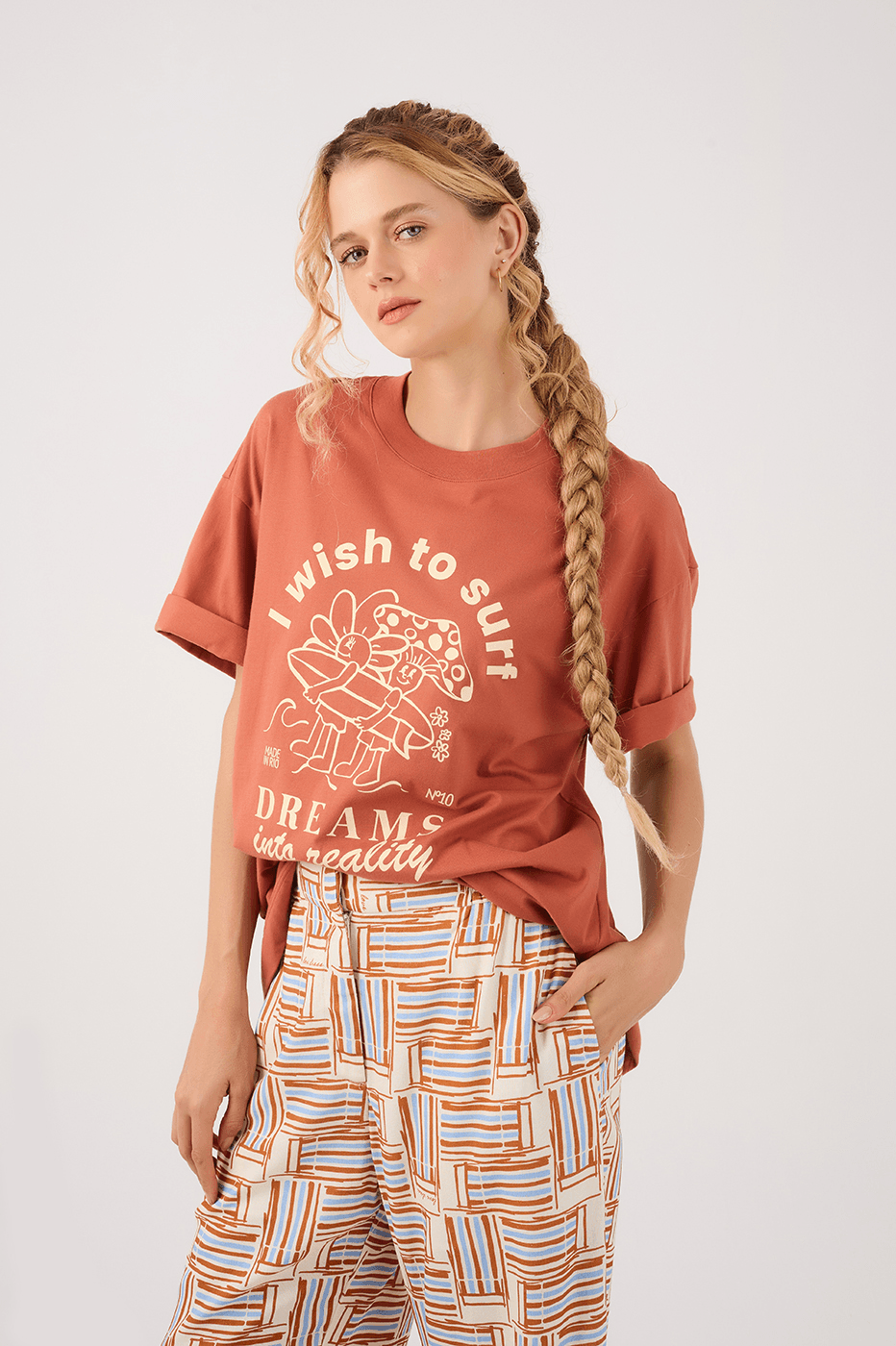 Brown Silk "Dreams" T-Shirt_2