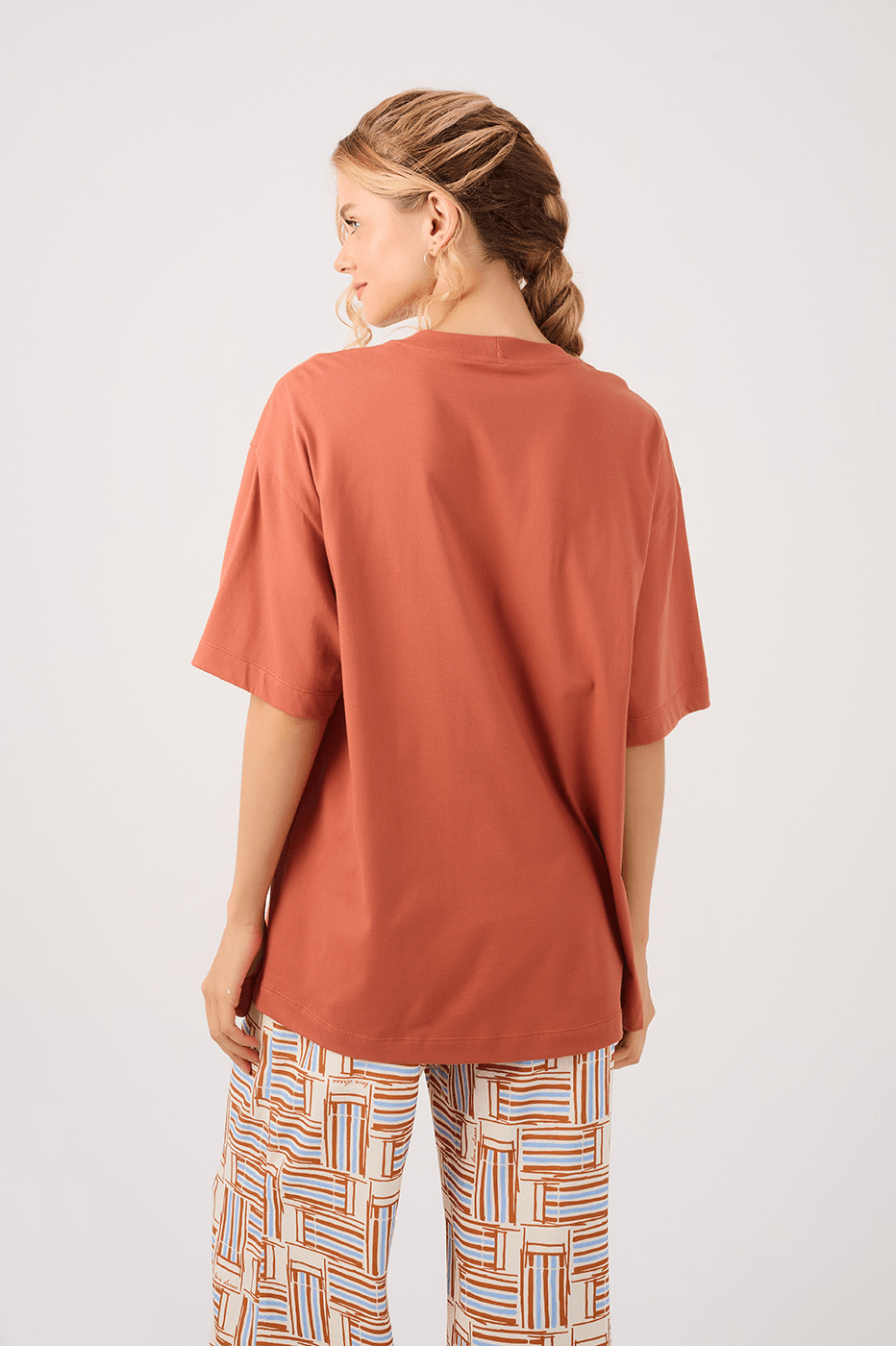 Brown Silk "Dreams" T-Shirt_5