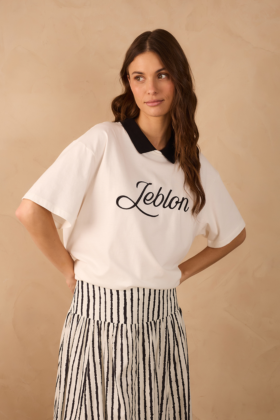 Off-White Leblon Embroidered  T-Shirt_1