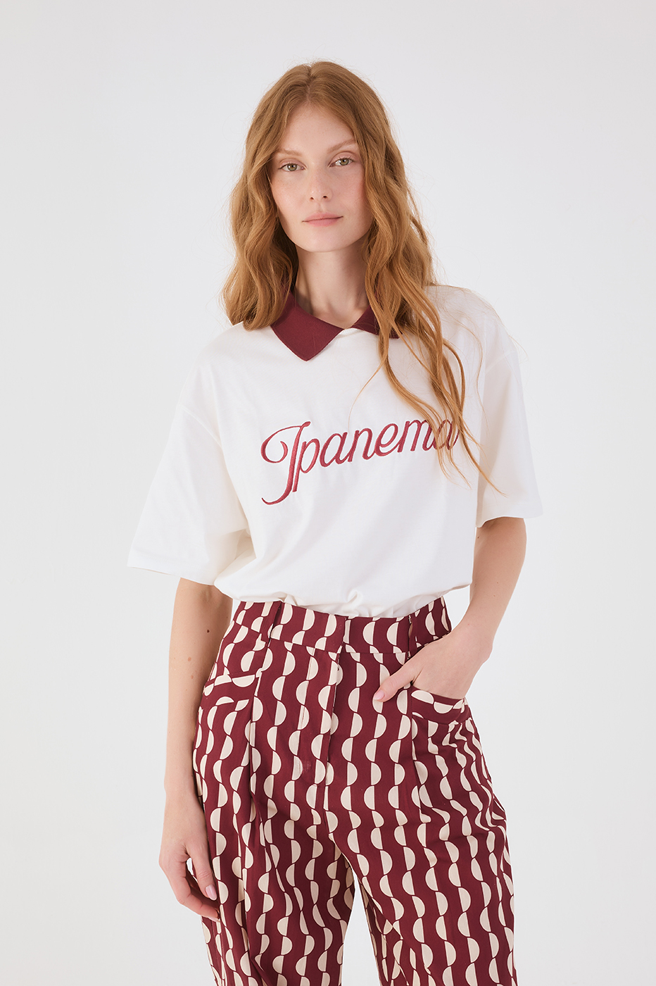 Off-White Ipanema Embroidered  T-Shirt_2