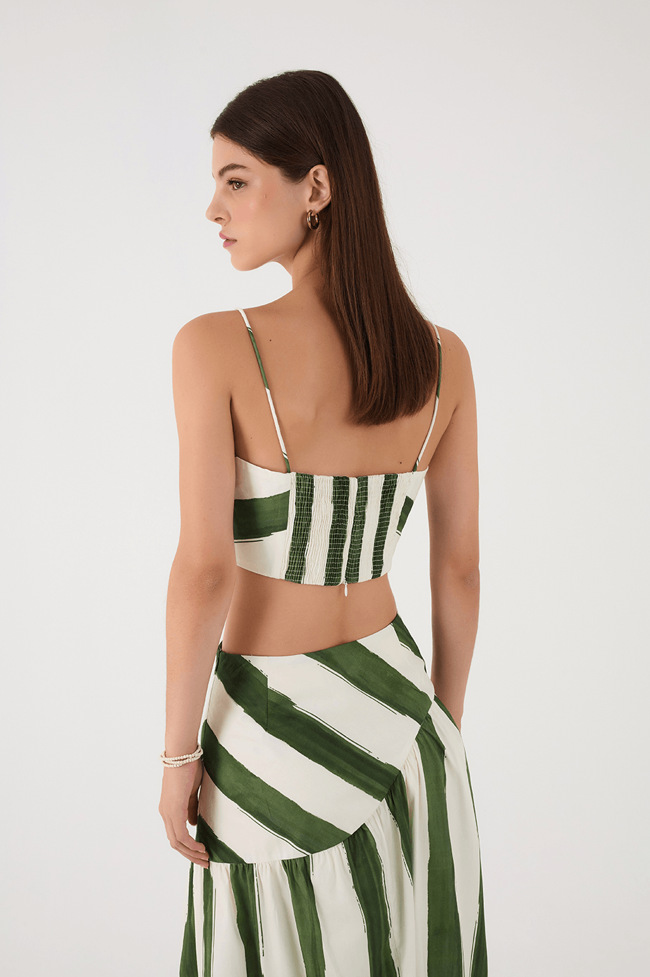 Green Natureza Square Neck Smocked Crop Top_5