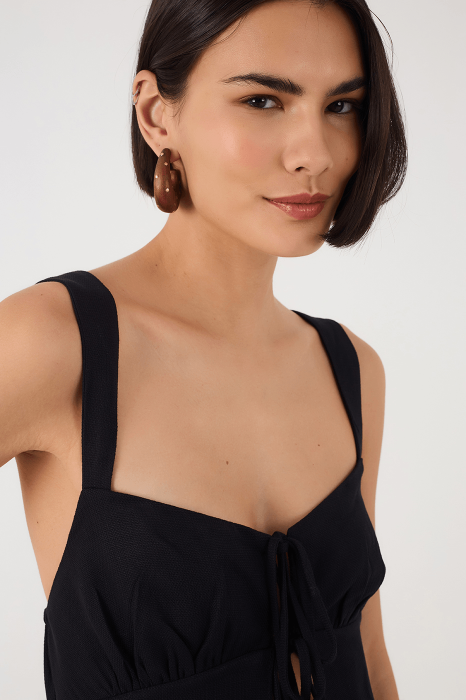 Black Sweetheart Neck Front Ties Crossed Back Top_4