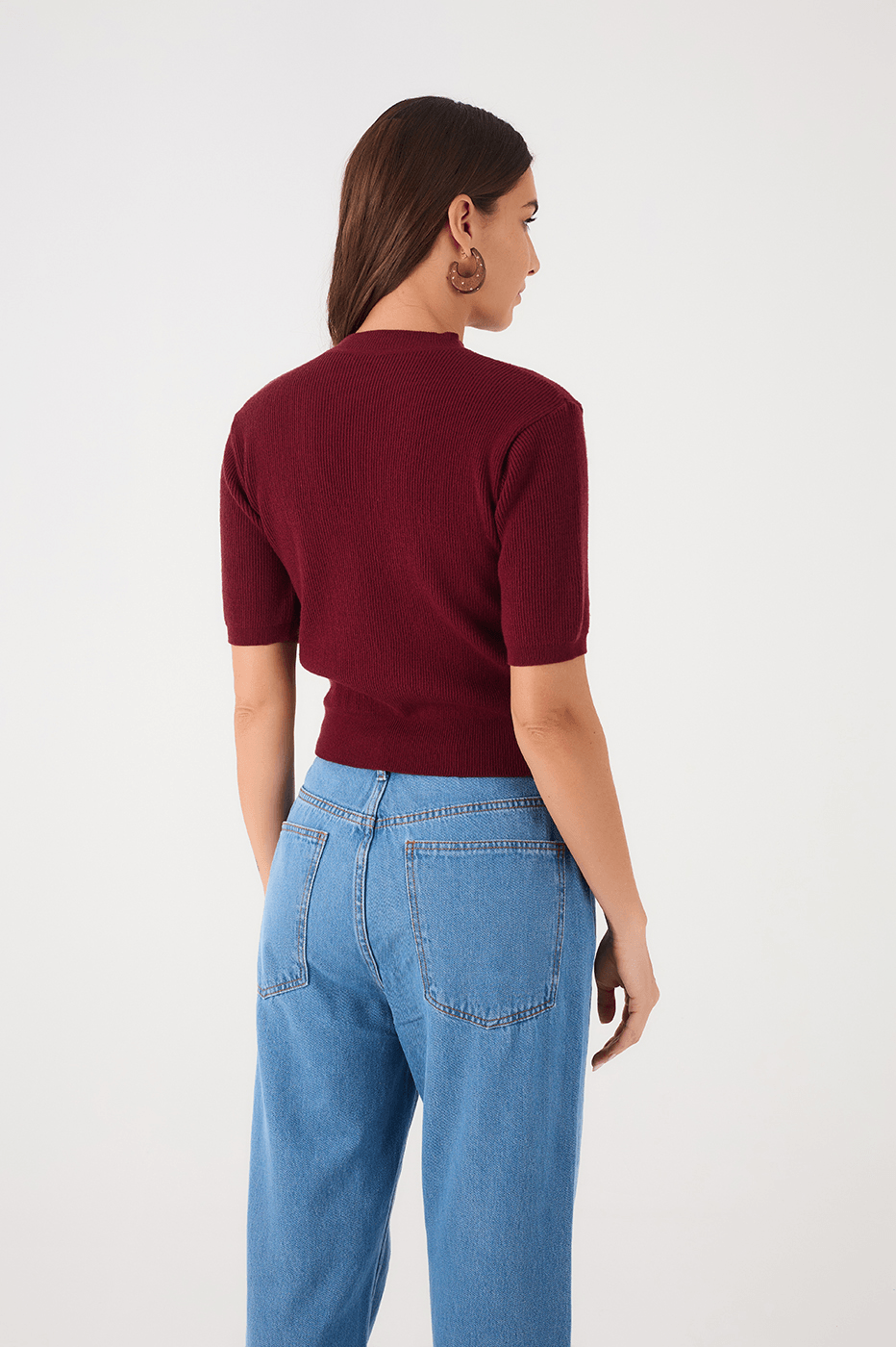 Wine Bossa Short Sleeve Crew Neck Tricot Blouse_6