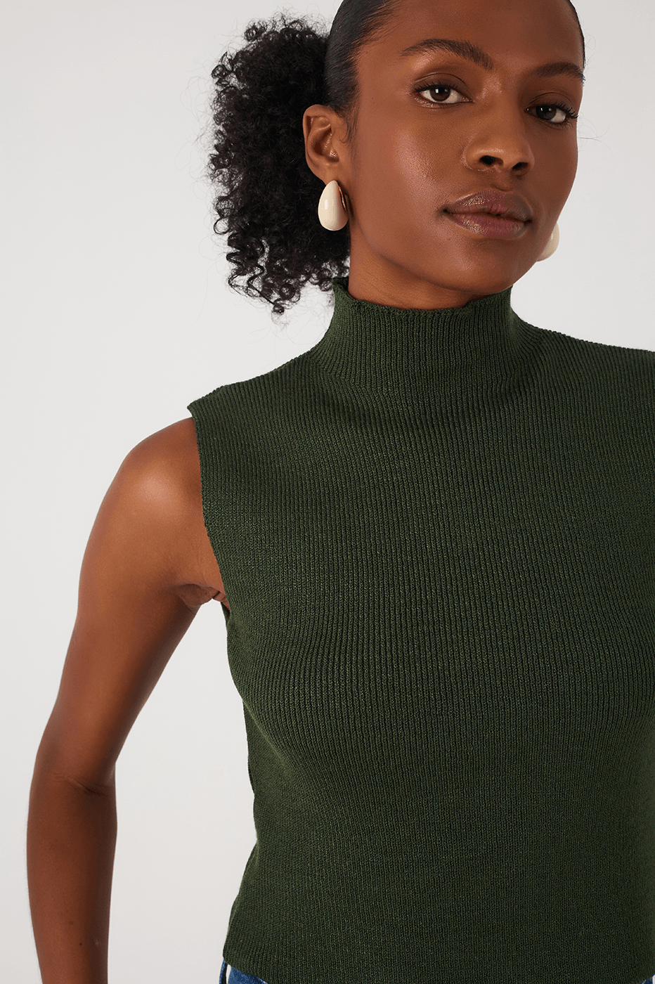 Green Botanico High Neck Ribbed Tricot Blouse_4