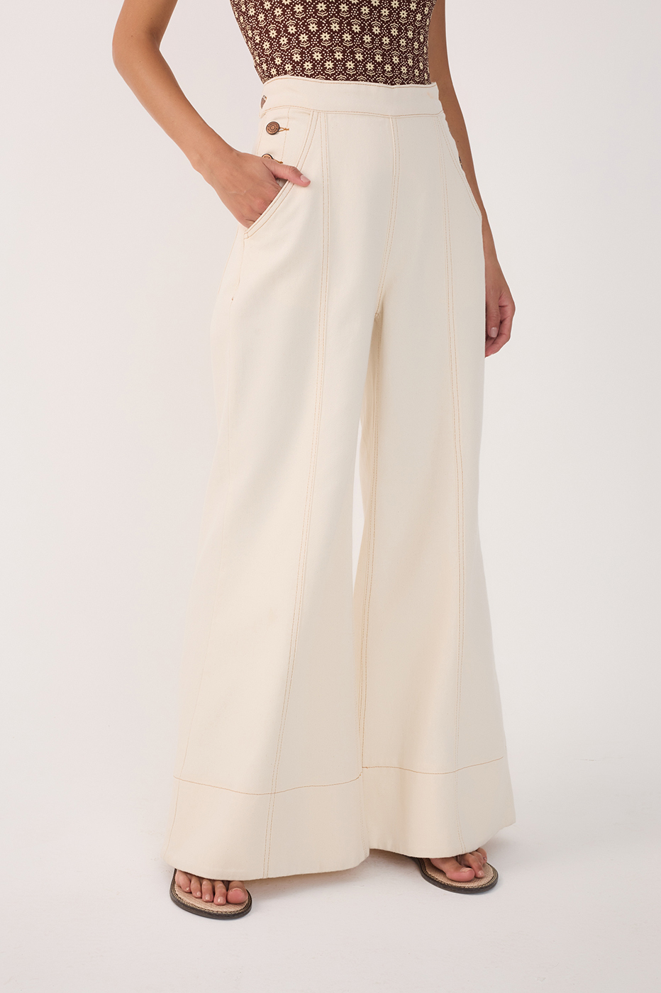 Off-White Buttoned Pockets Wide-Leg Pants_4