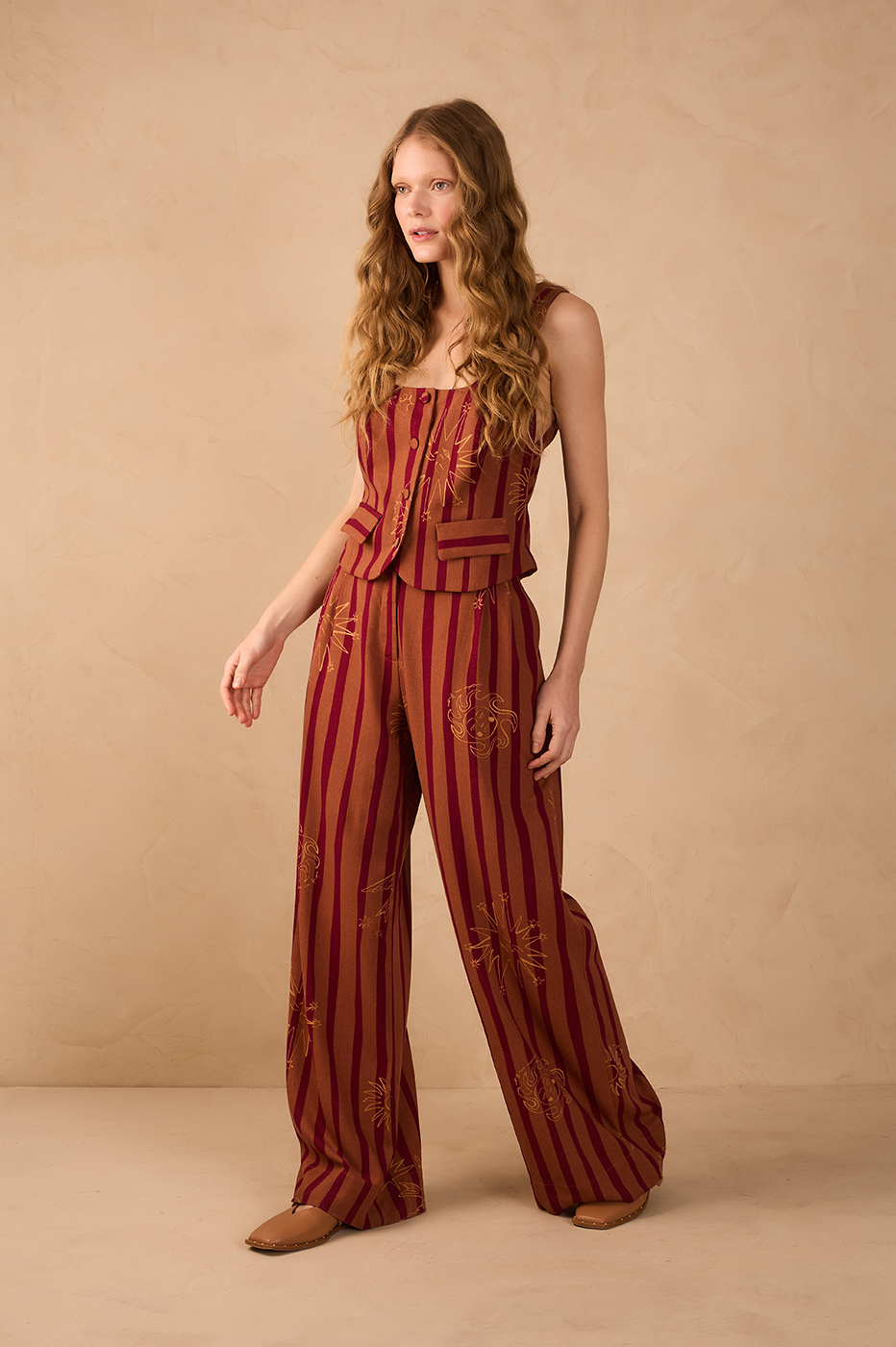 Brown Encanto Side Pockets Wide-Leg Pants