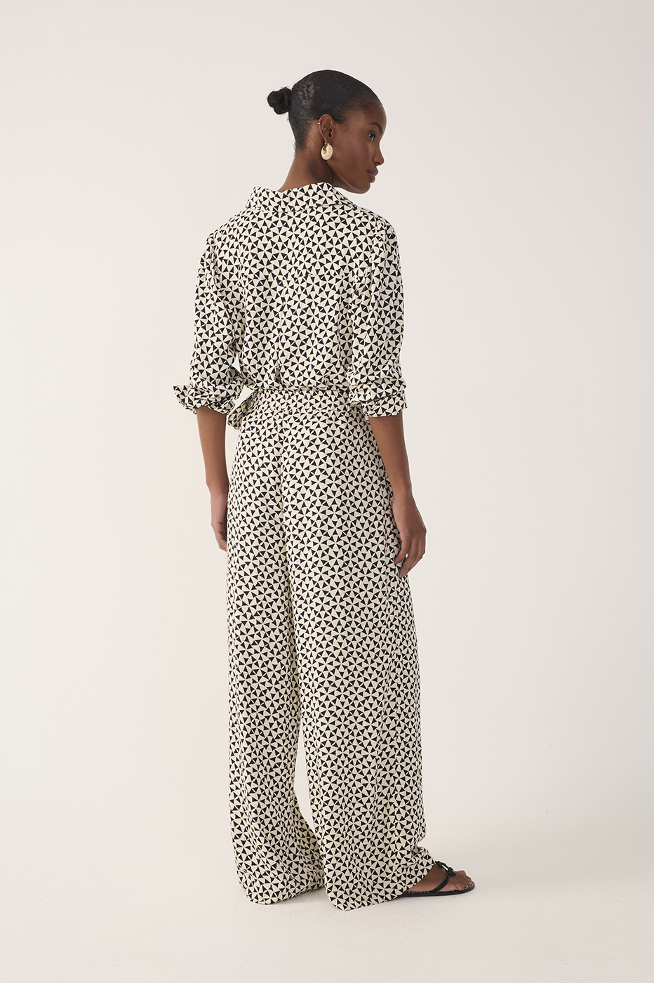 Off-White Vento Drawstring Pockets Wide-Leg Crepe Pants_6