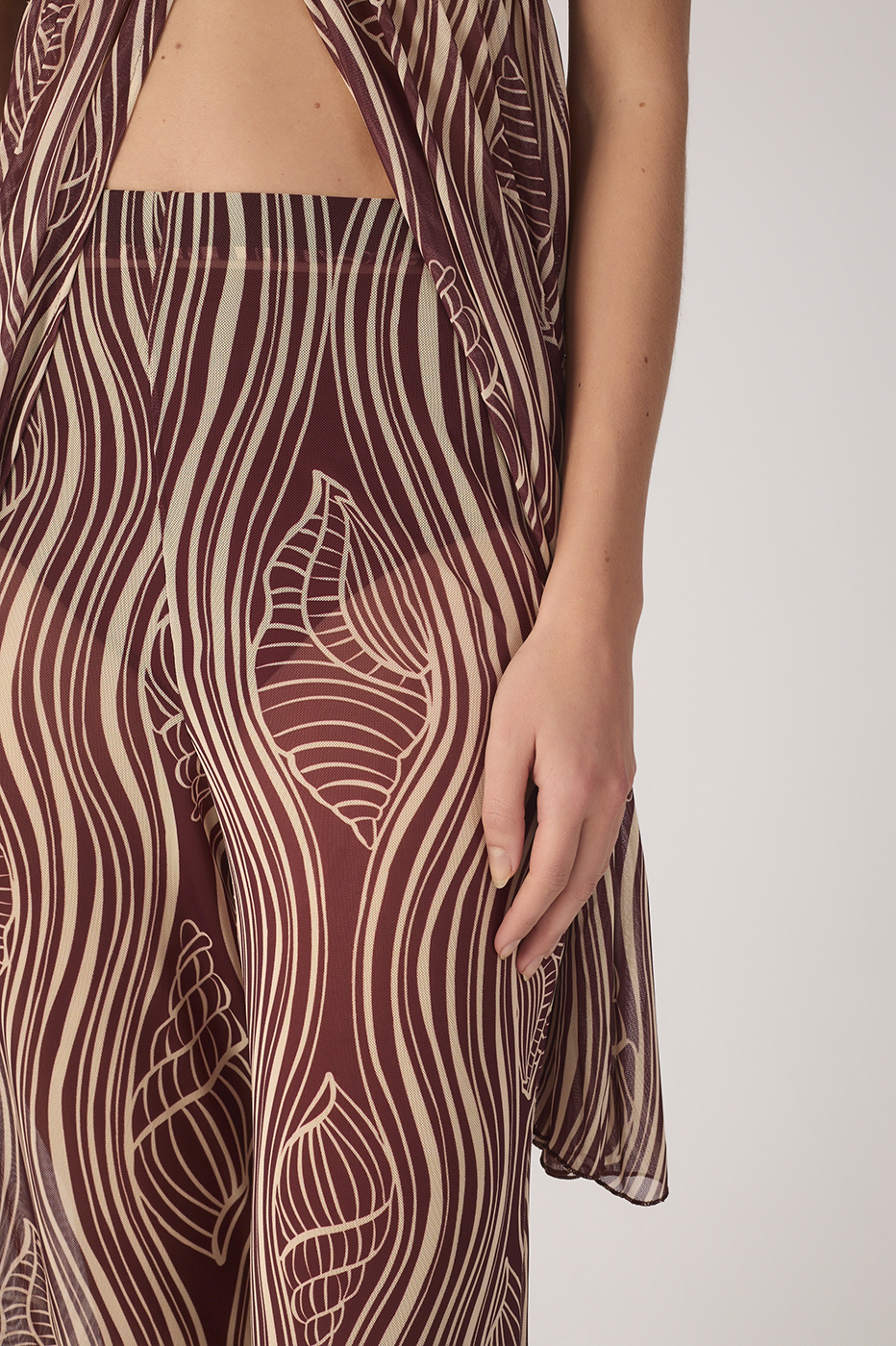 Brown Som do Mar Flared Mesh Pants_4