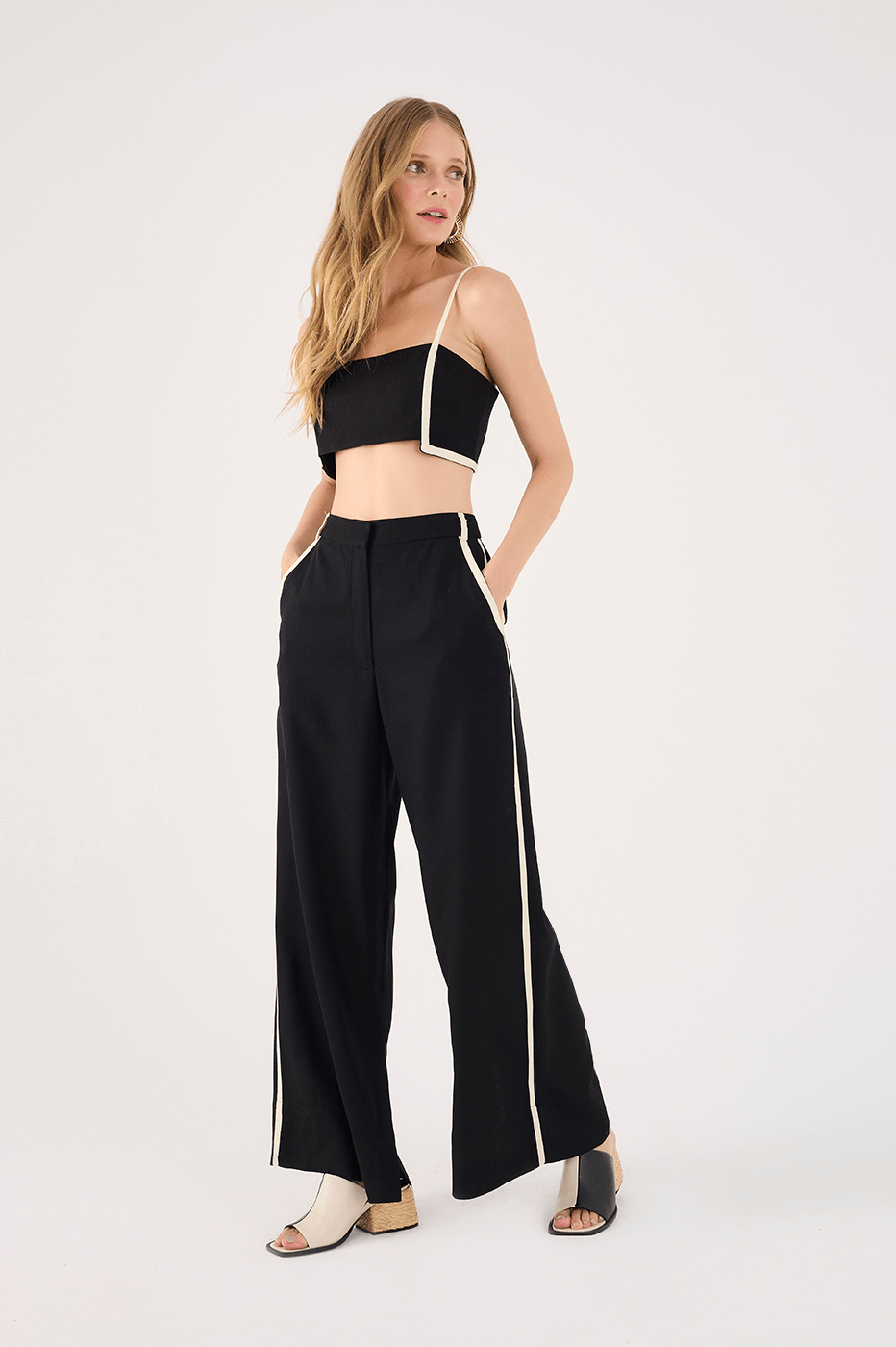 Linen Piping Pants