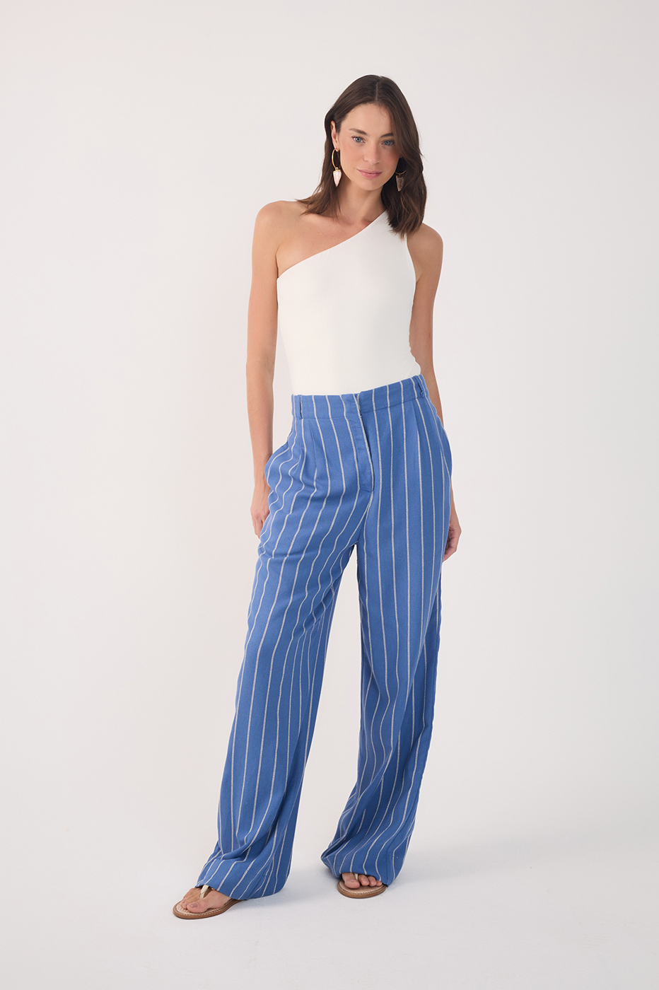 Blue Pleated Wide-Leg Linen Pants_3