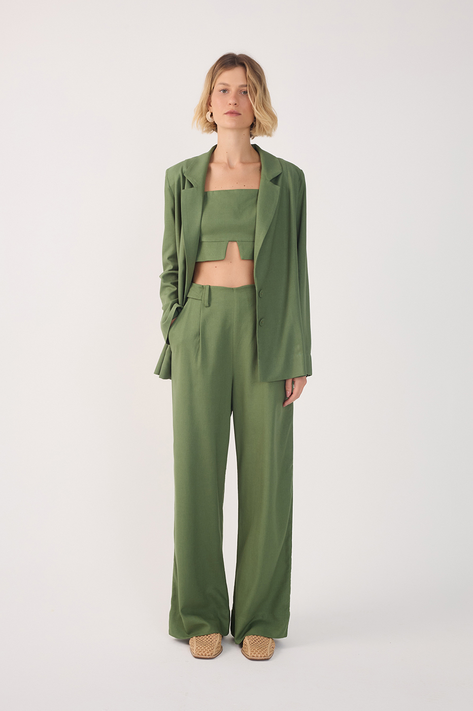 Green Pockets Belt Loops Linen Pants_2